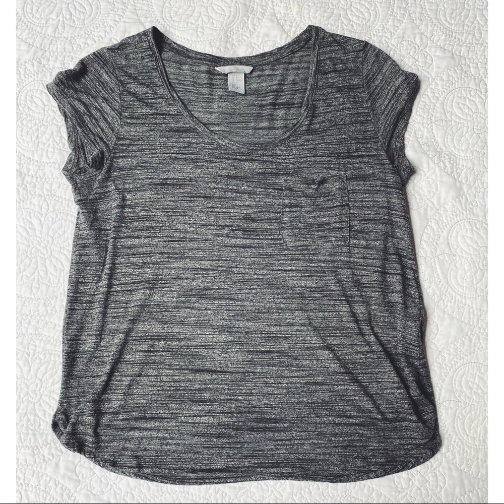 H&M short sleeve pocket tee